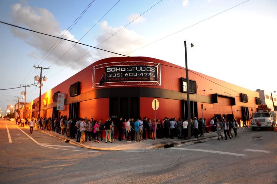 Absolut X Crowd watches Bloc Party at Soho Studios Miami