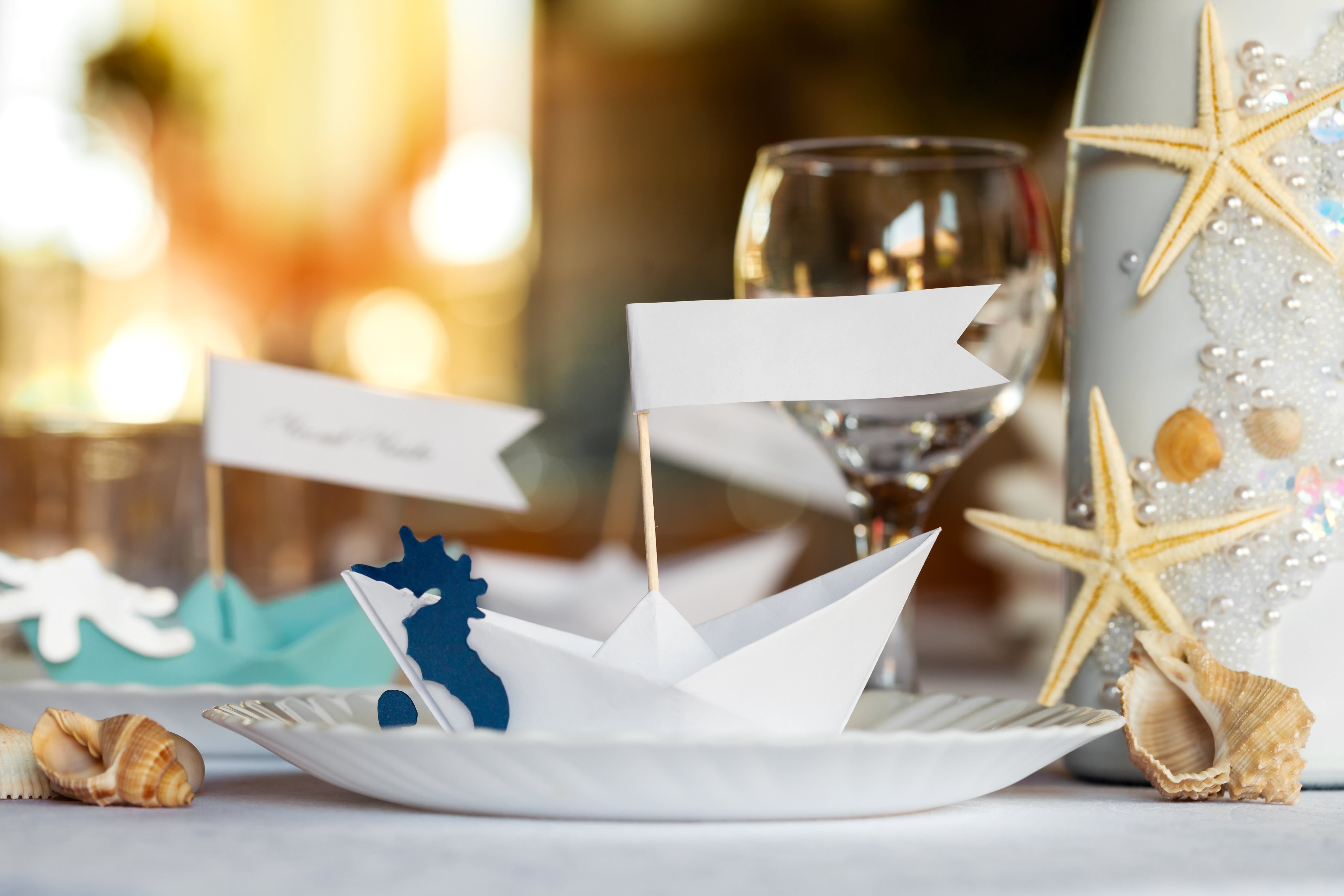 yacht catering | nautical style table setting