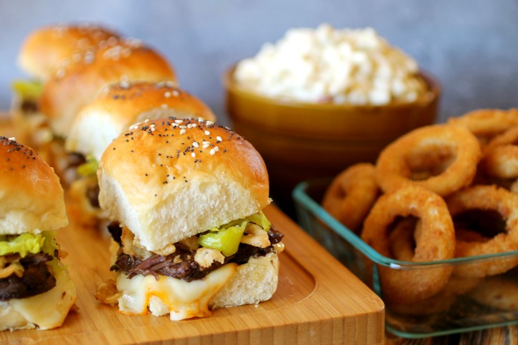 Sliders and Onions Rings | Buffet Food Station | Eggwhites Catering