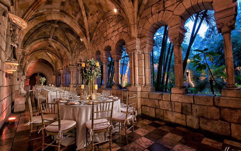 Wedding Reception Décor | Old World Elegance