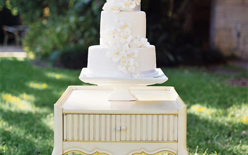 Iris Flower Wedding Cake