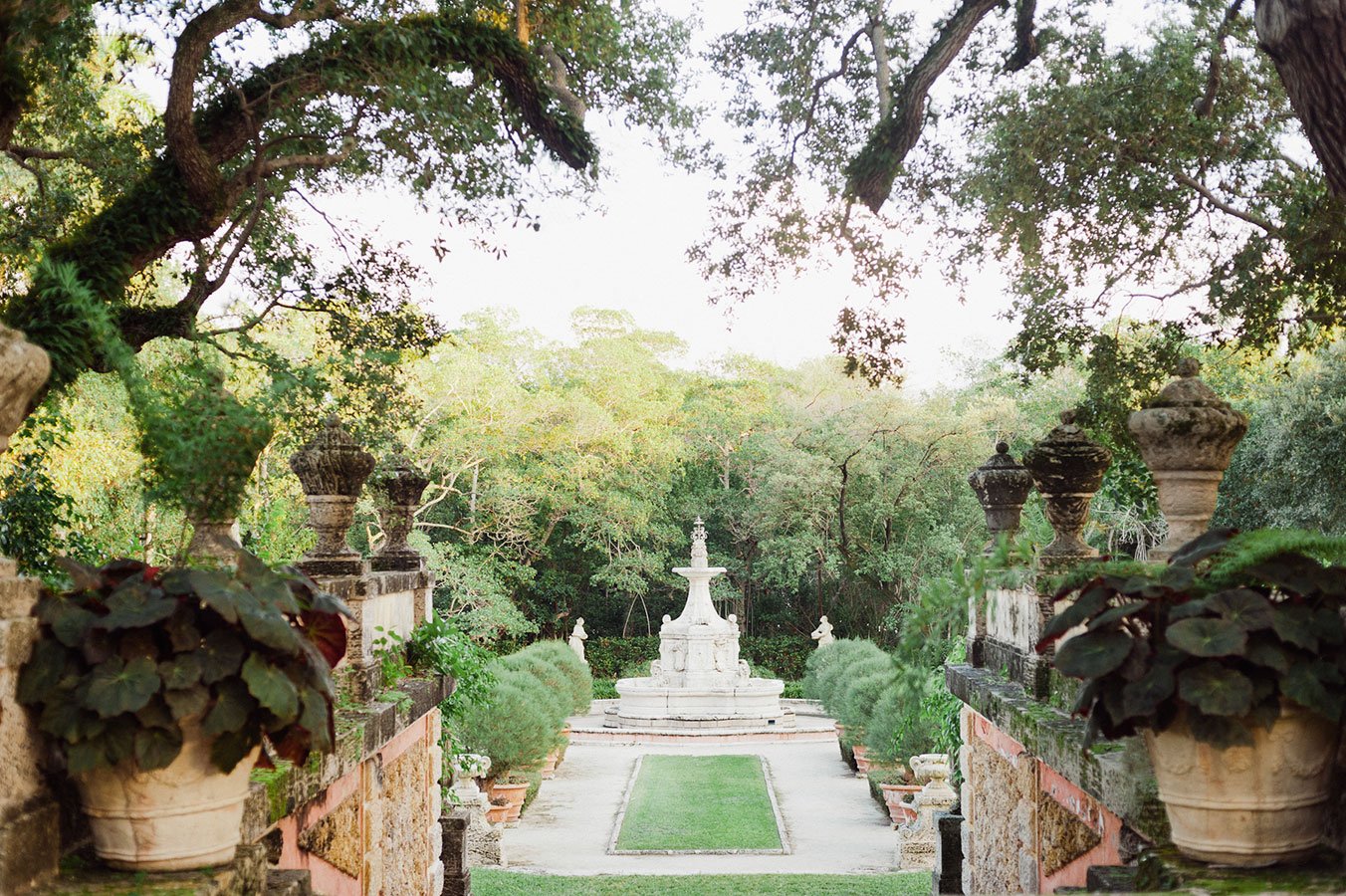luxury wedding venues in miami outdoor | vizcaya museum & gardens