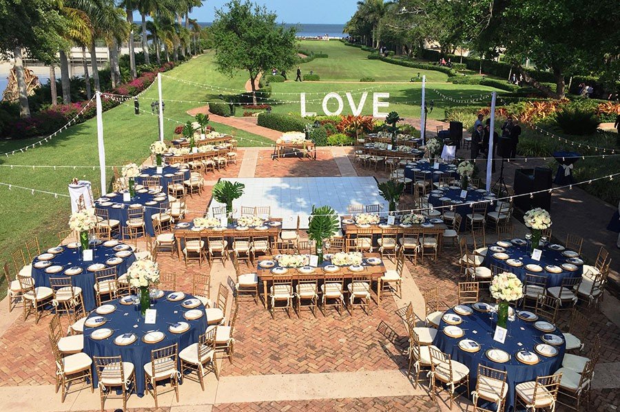 Thalatta Estate Palmetto Bay wedding reception | outdoor wedding venues south florida