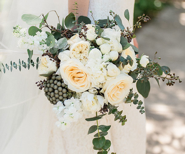 bridal bouquet | botanical garden miami beach wedding