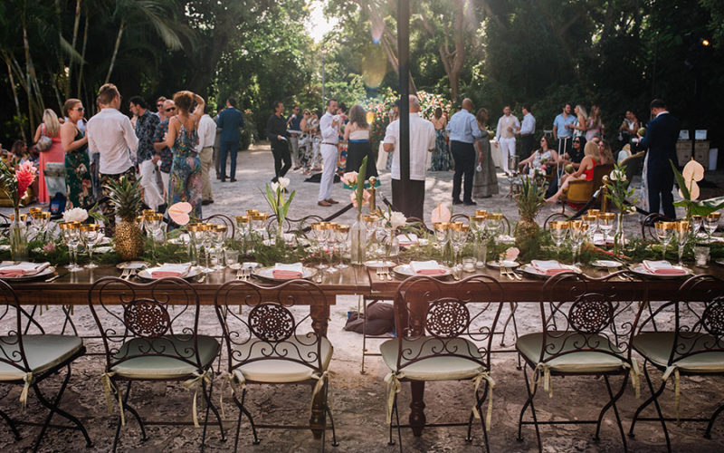 cocktail reception | outdoor wedding venues | Deering estate wedding