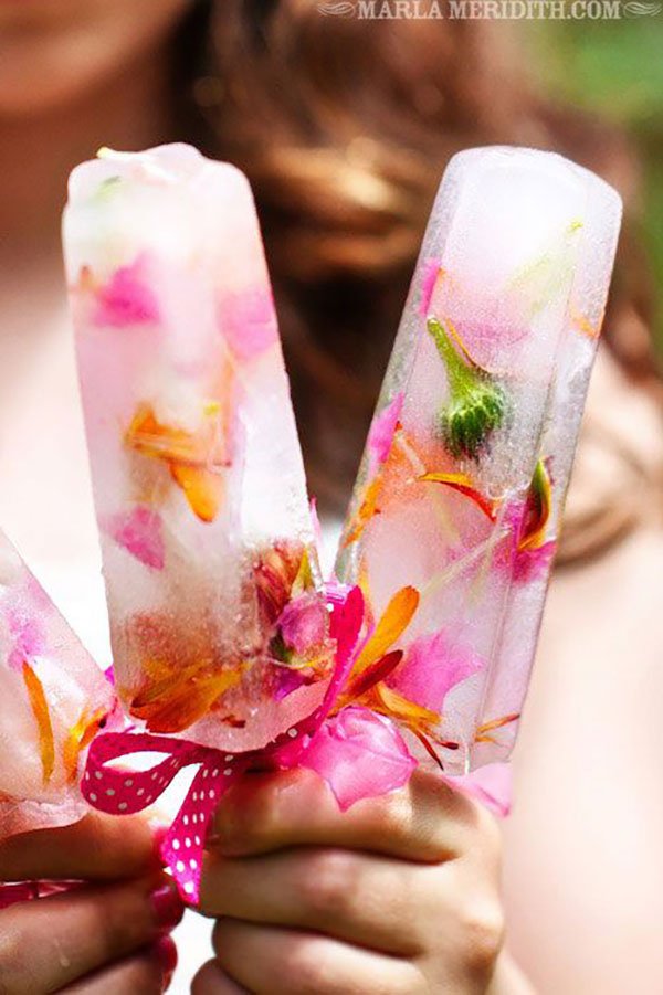 2020 wedding food trends | edible bloom popsicles