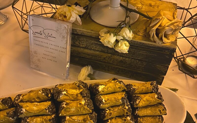 Vizcaya wedding Miami | Caroline and Marc | sweets table