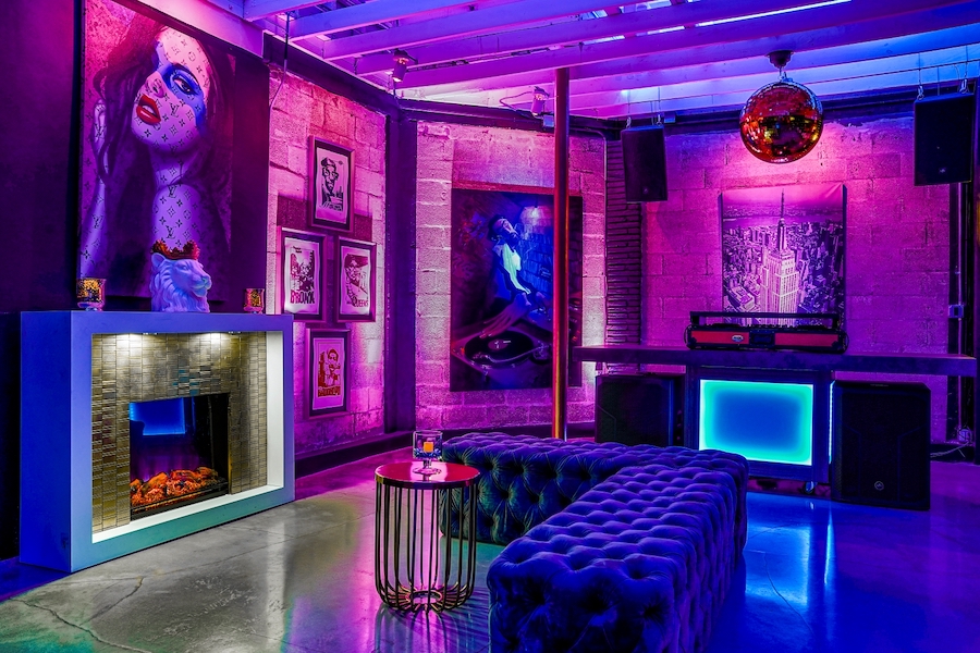 Stevo lounge gallery5 Steveo 79 Miami private party space | main lounge